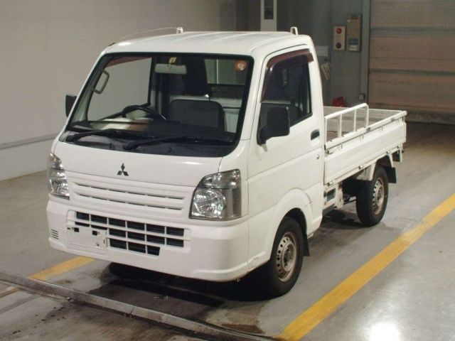 4363 MITSUBISHI MINICAB TRUCK 2015 г. (TAA Shikoku)